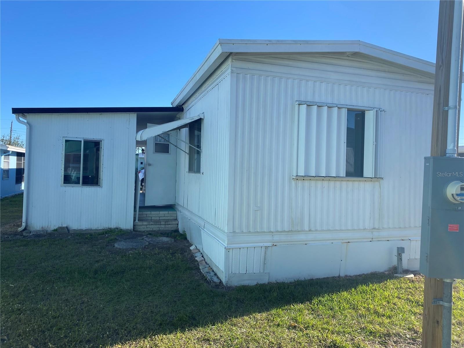 1800 ENGLEWOOD RD #93