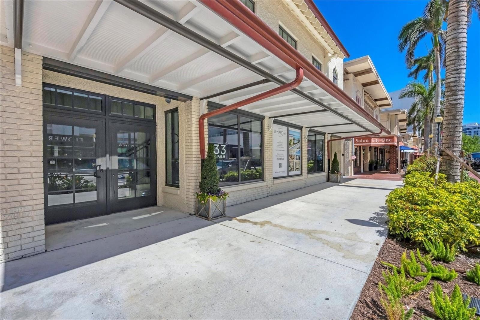33 S PALM AVE #704