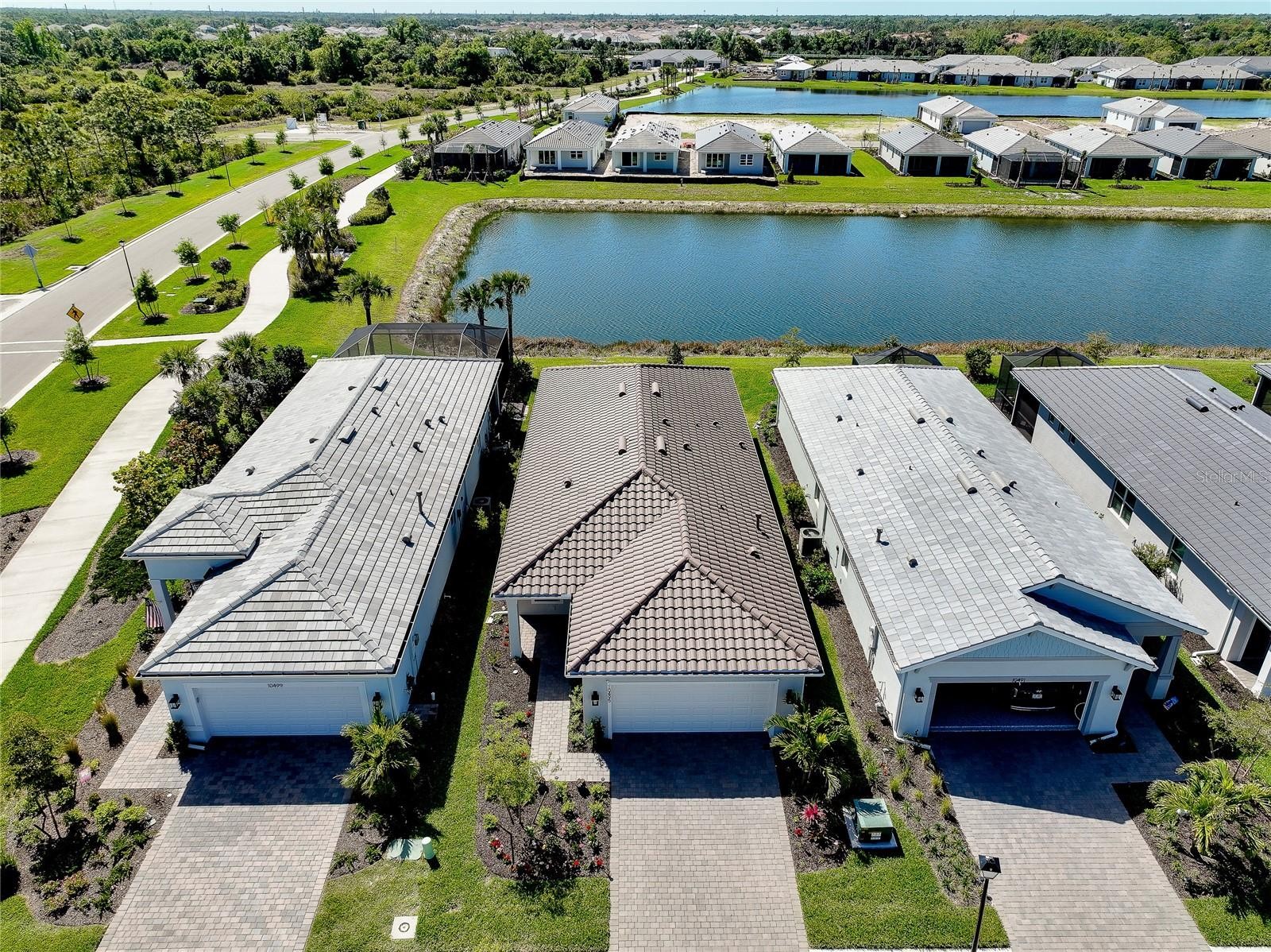 10495 ABACO FALLS DR