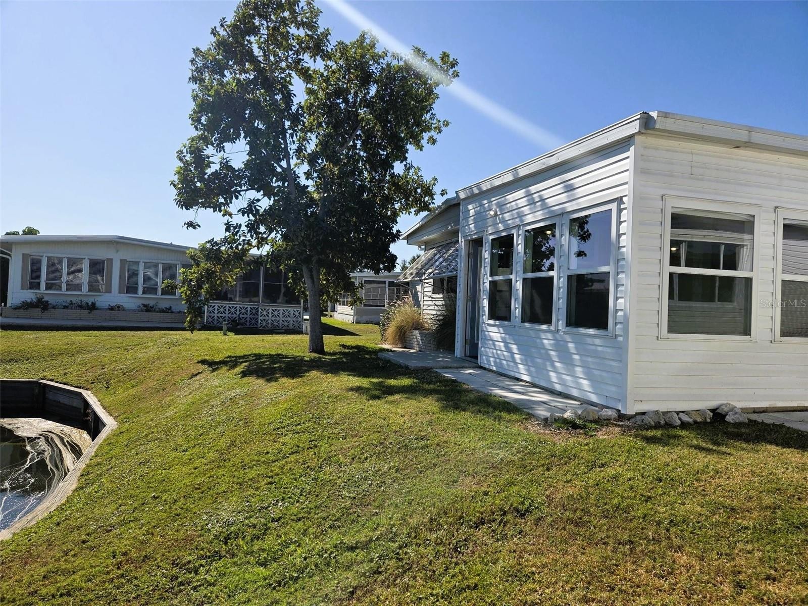 415 OAKWOOD BLVD W