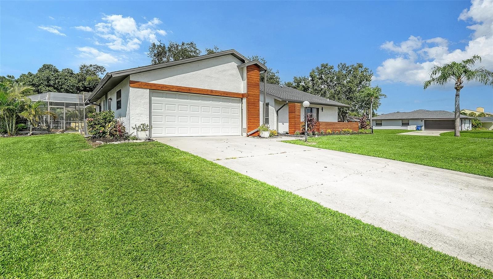 5744 AUGUSTA CIR