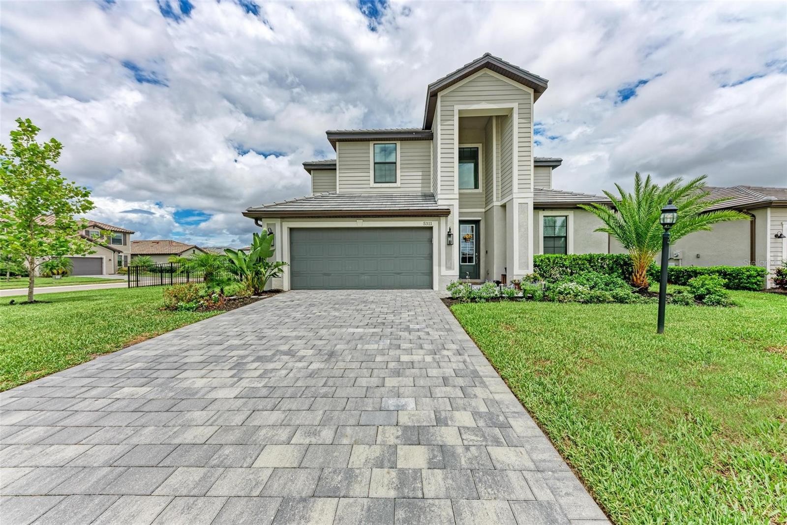 5311 Coral Reef Way