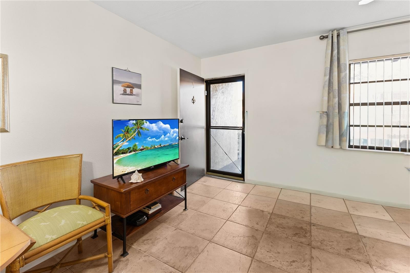 24 QUAILS RUN BLVD #5