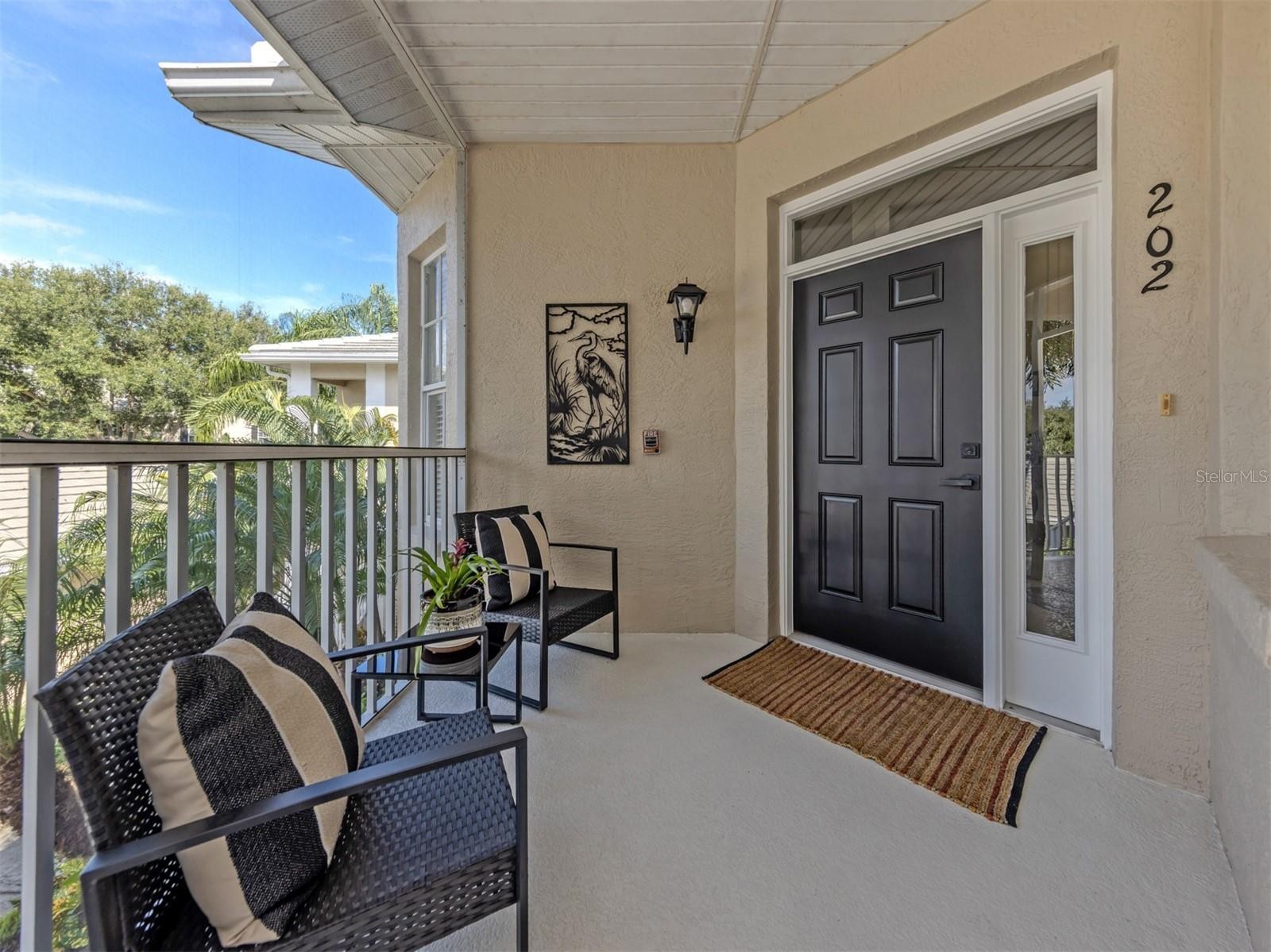 107 WOODBRIDGE DR #202