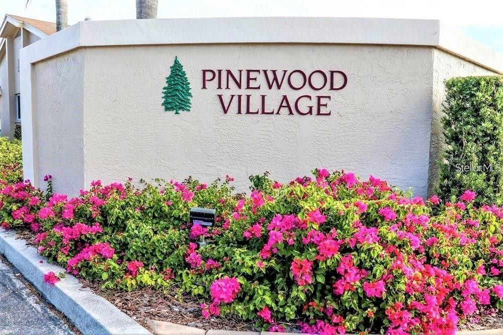 2763 WOODGATE LN #108