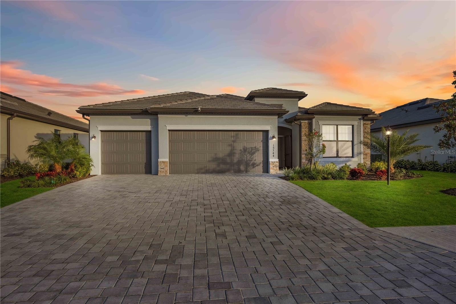 15344 SERENE SHORES LOOP