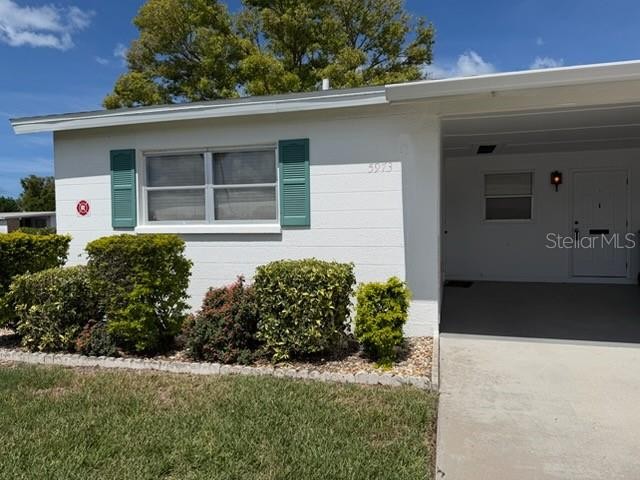 5973 HIBISCUS DR