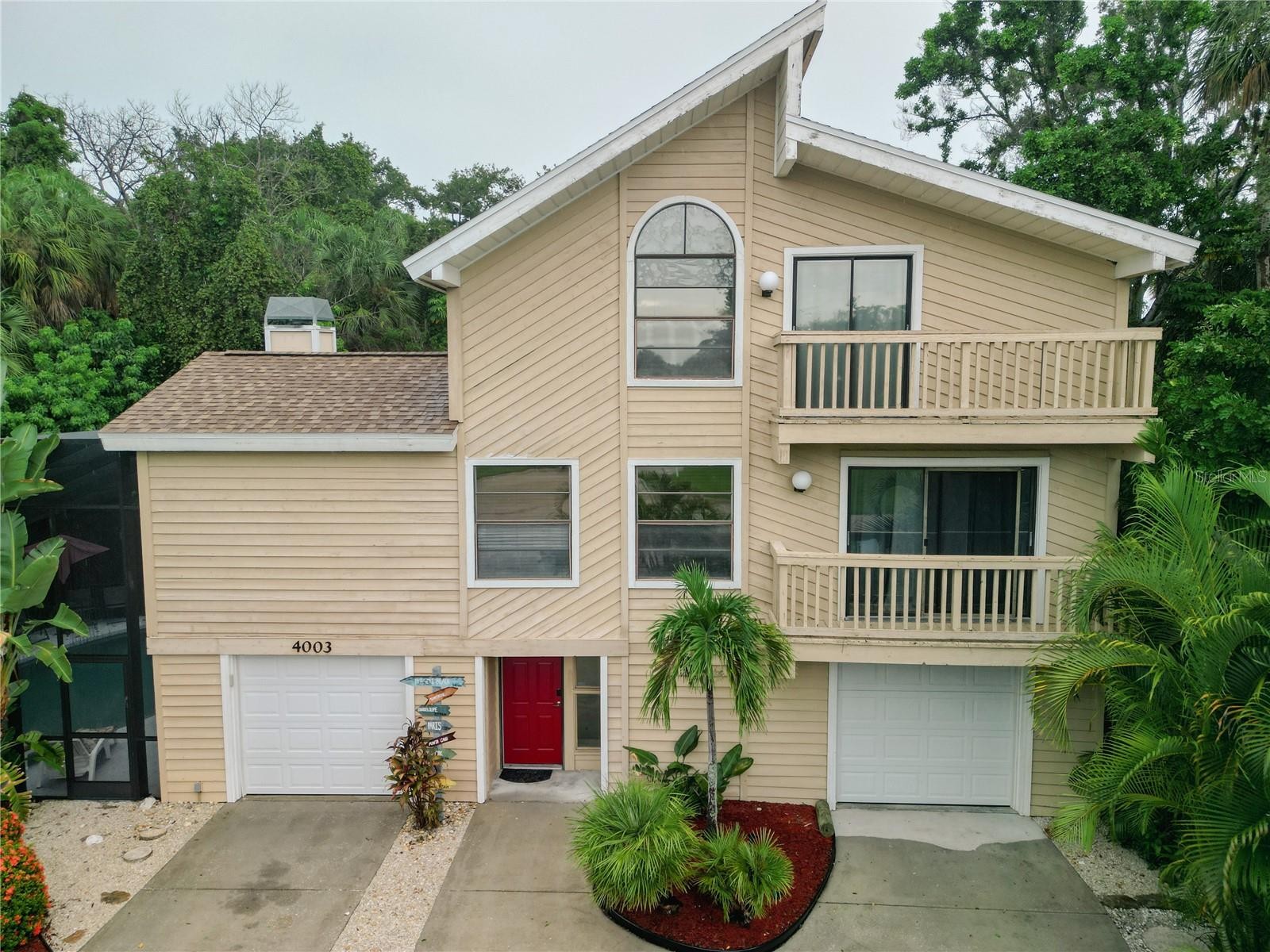 4003 BAYSIDE CT