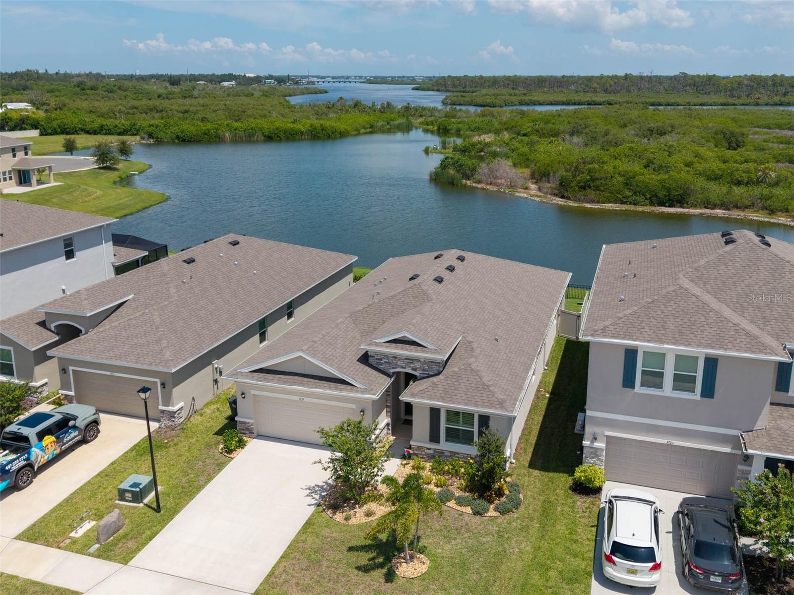 3719 LIVELY CORAL PL