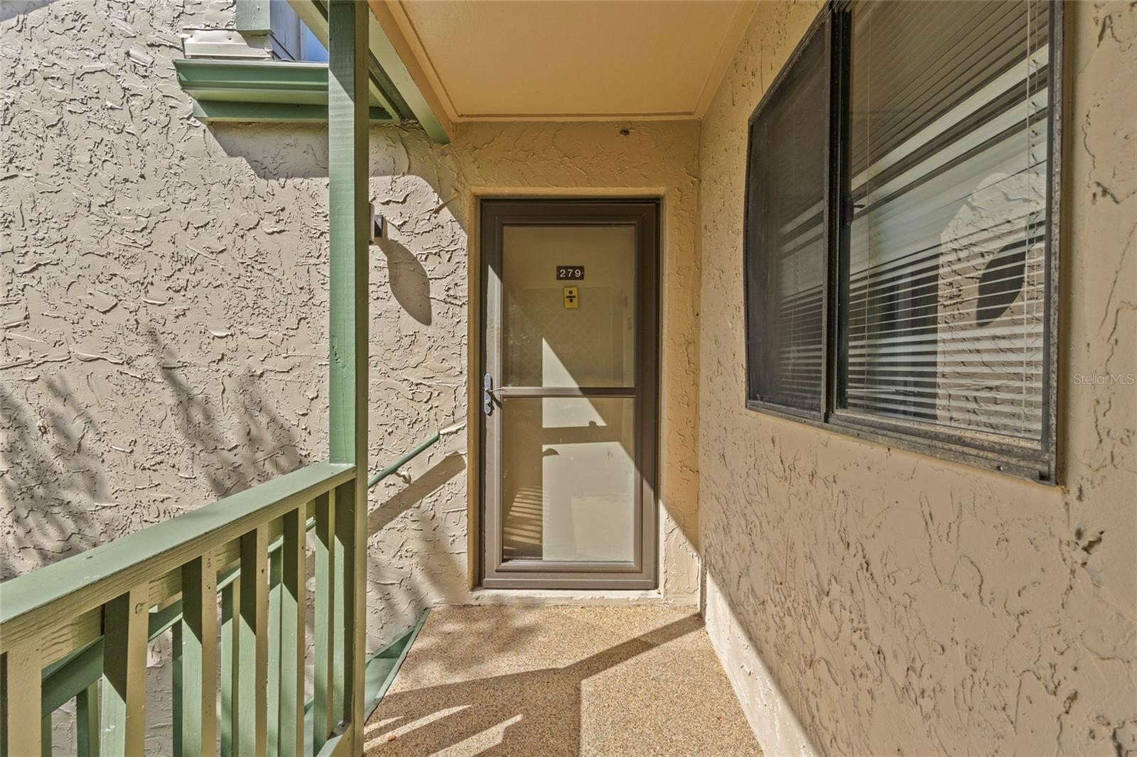 1511 PELICAN POINT DR #279