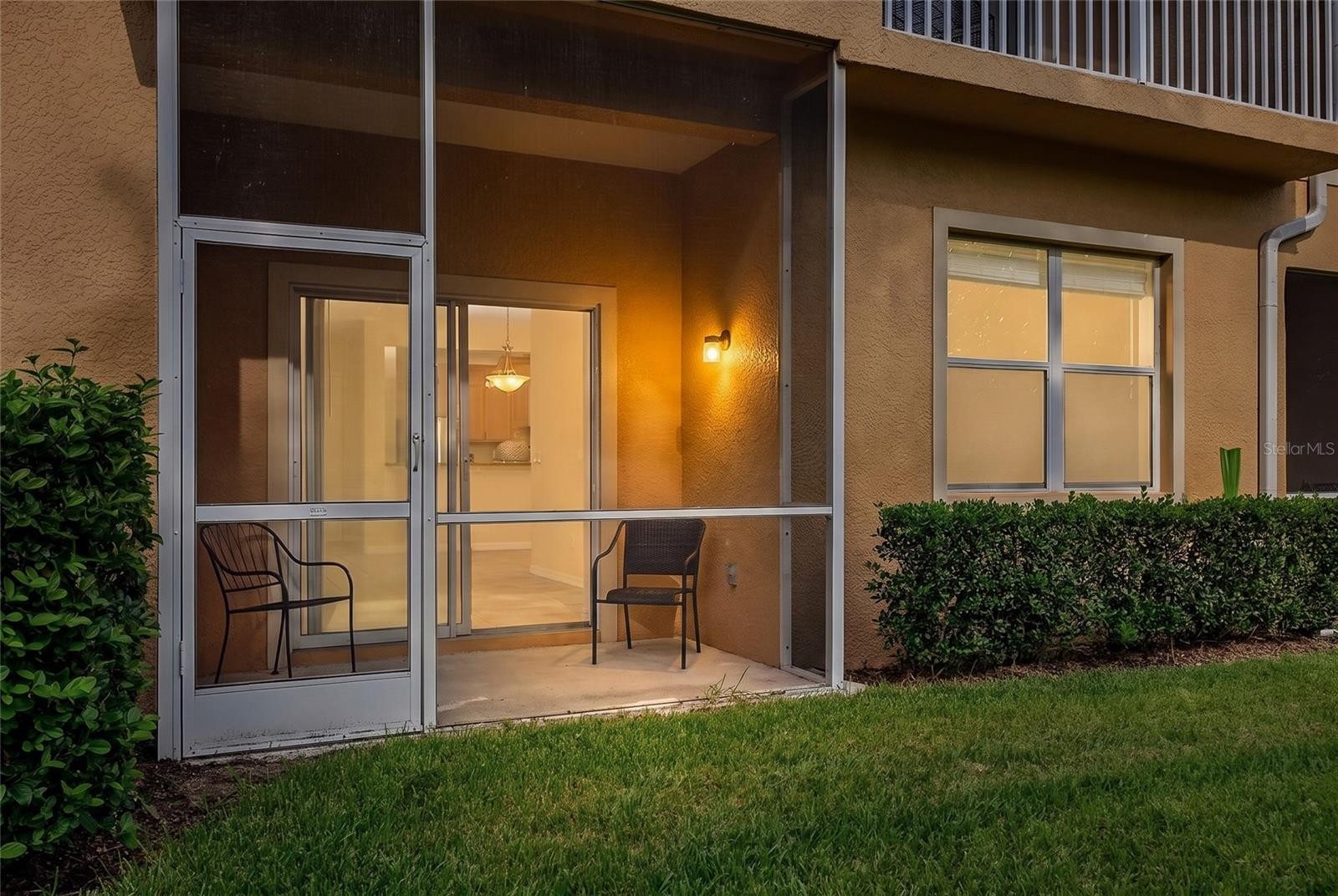 3707 PARKRIDGE CIR #7-106