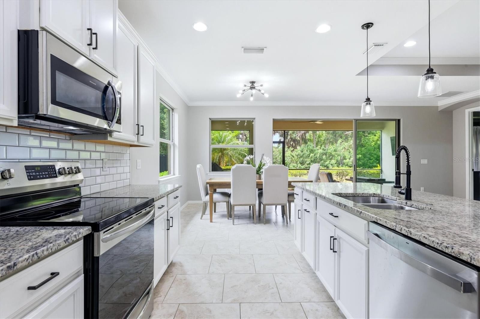 332 TOSCAVILLA BLVD