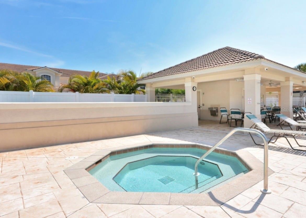 7046 PROSPERITY CIR #902