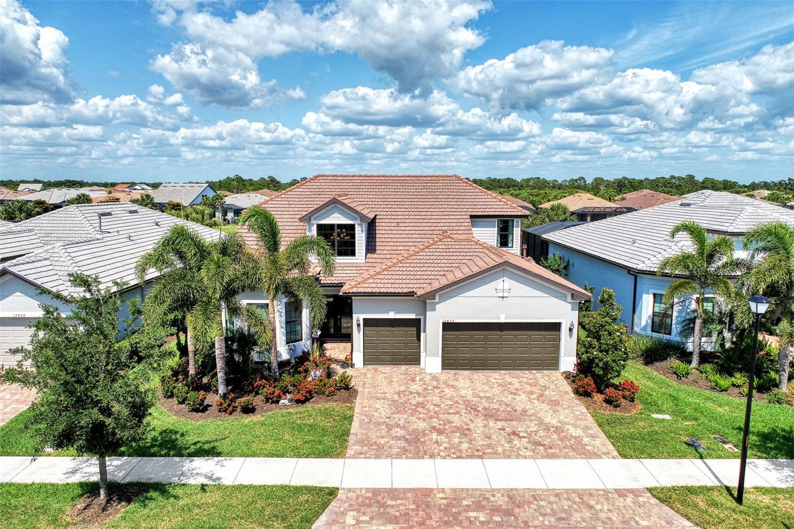 12432 GOLDEN SAGE DR