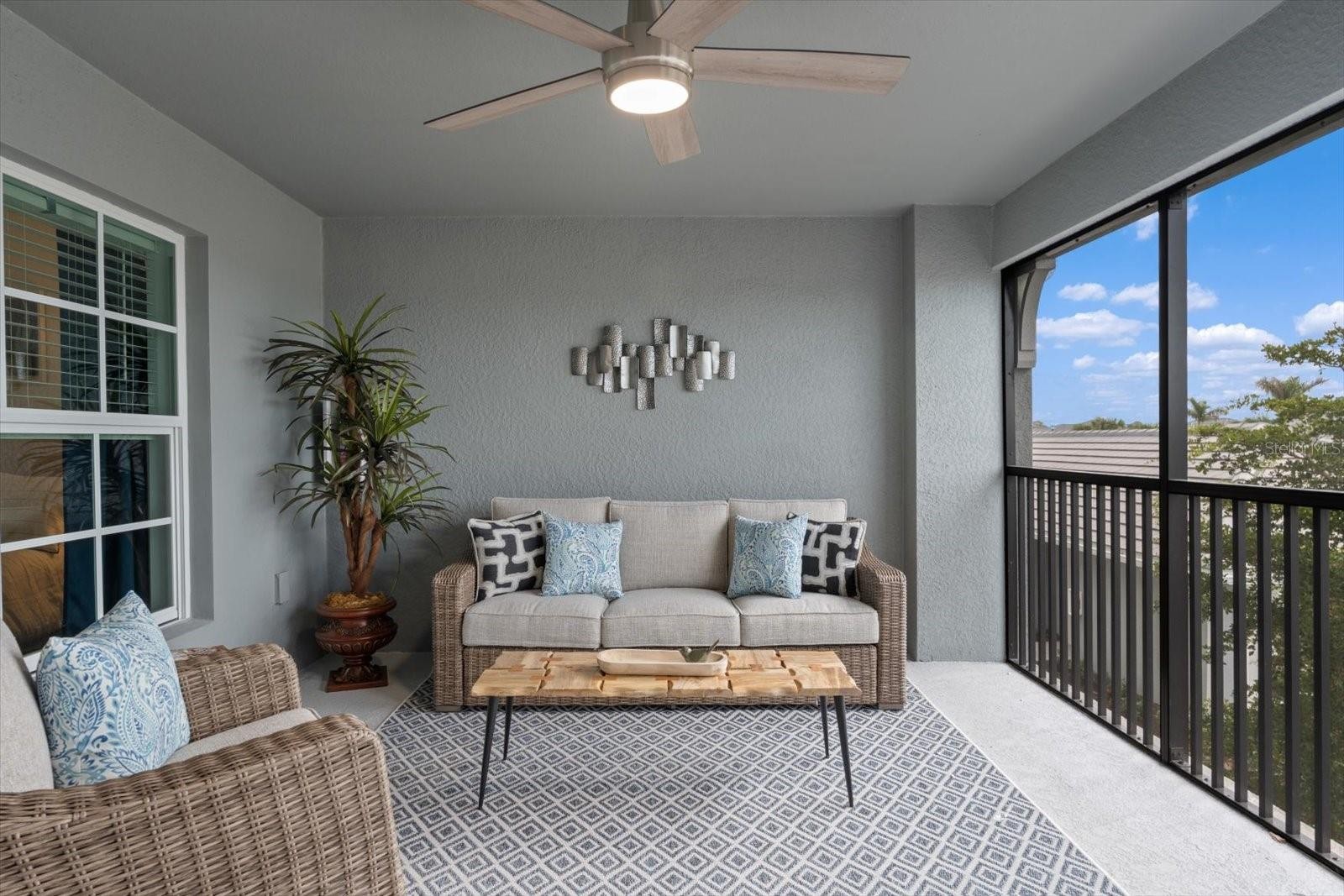 12440 WELLEN GOLF ST #204