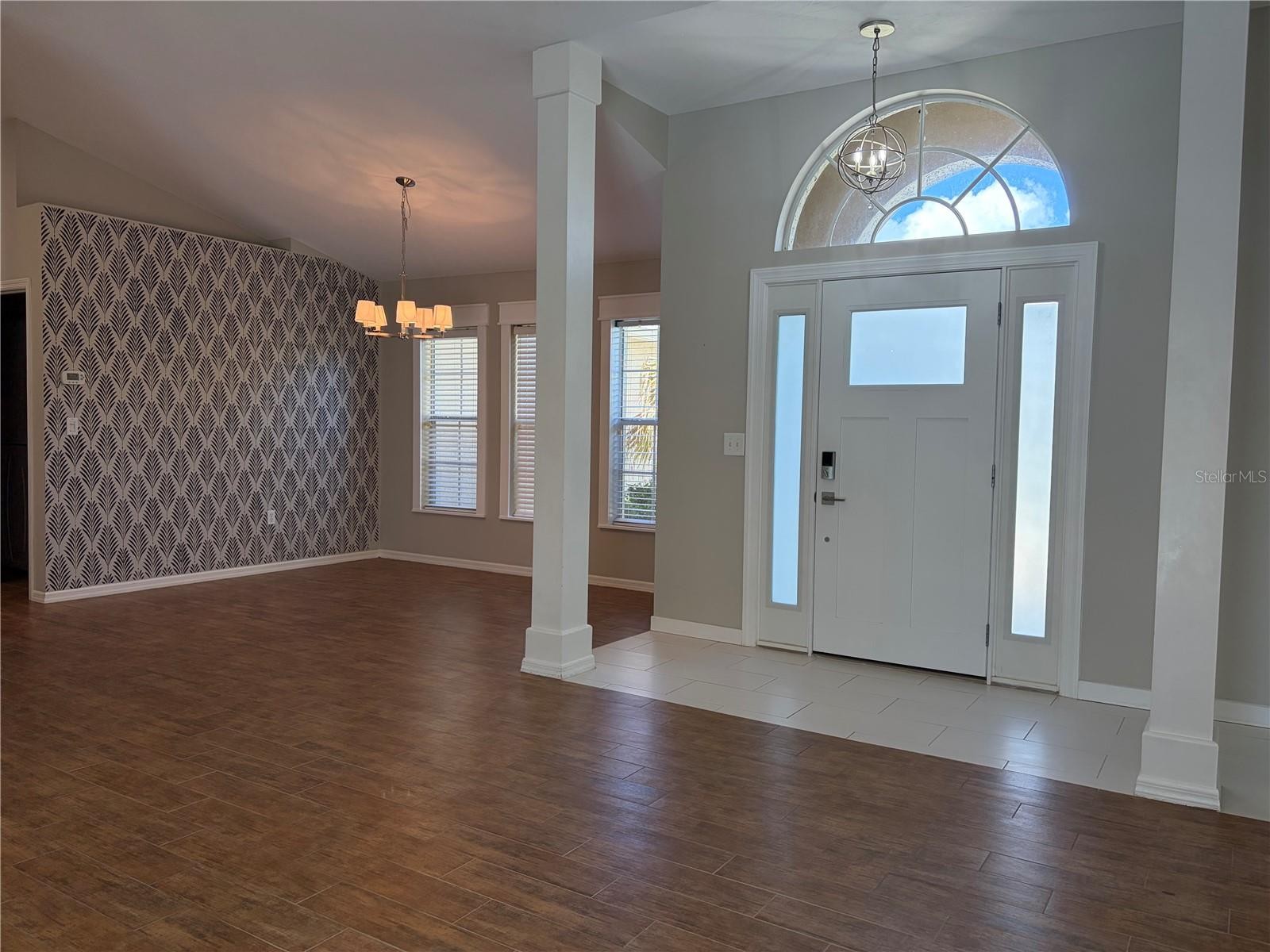 5828 SANDY POINTE DR