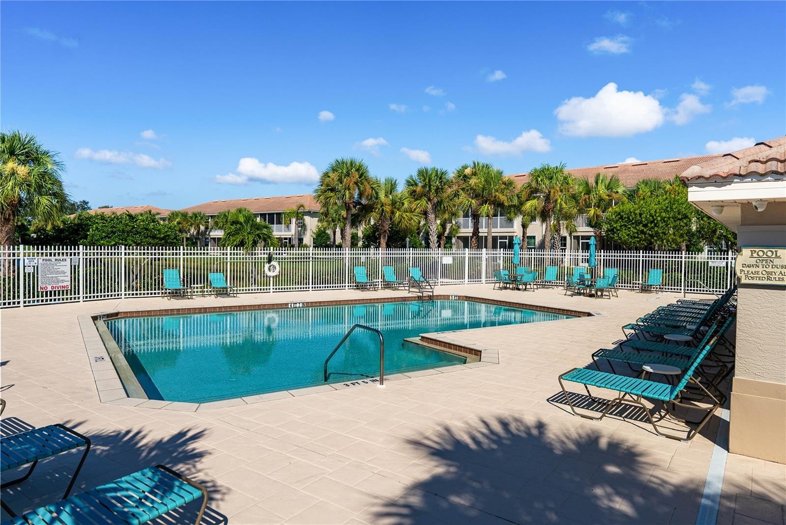 6989 PROSPERITY CIR #2103