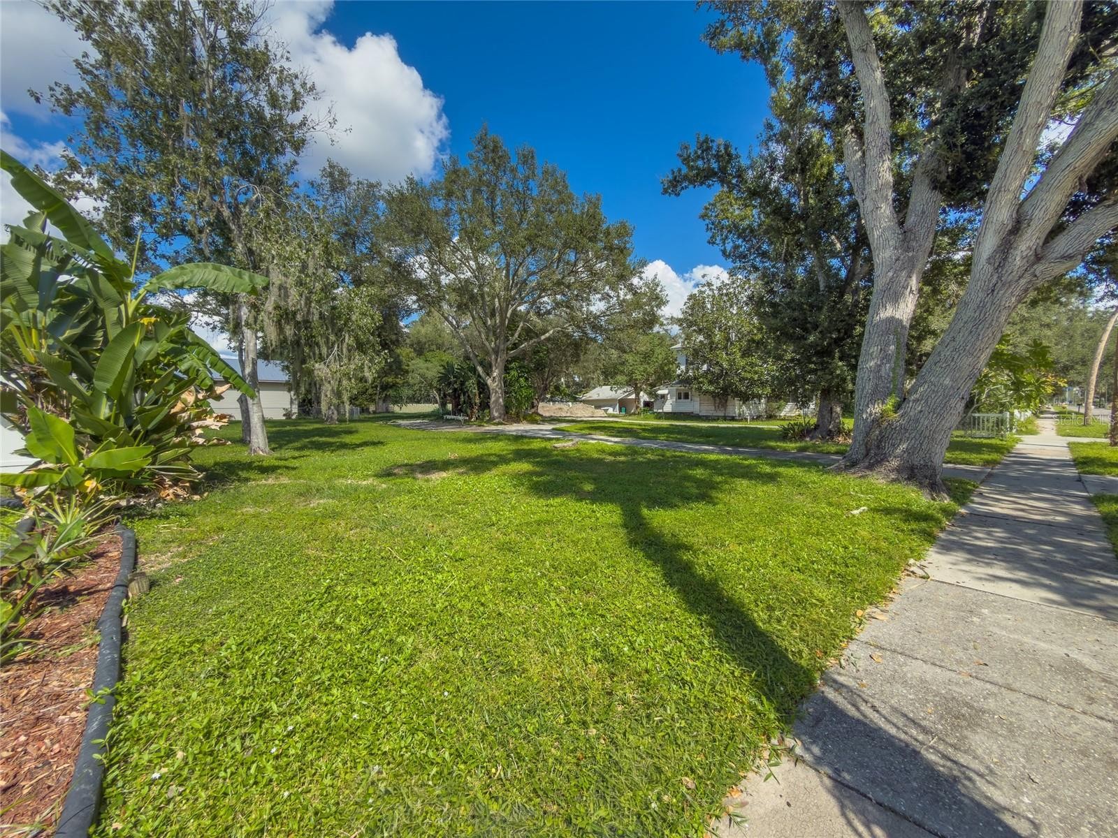 1706 4TH ST W