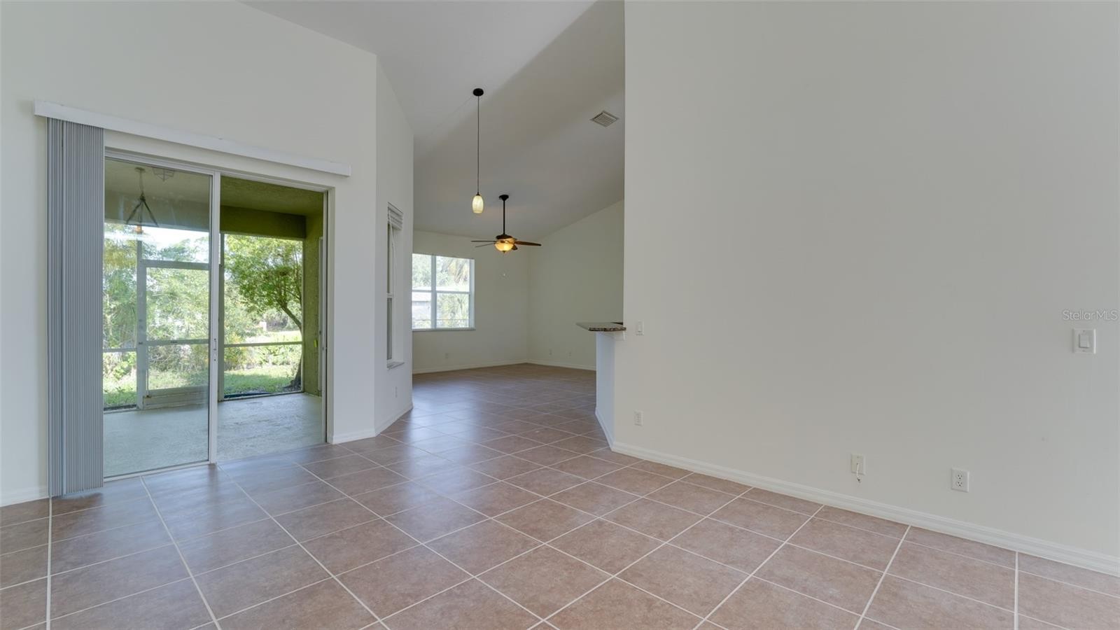 5279 LOVETT RD