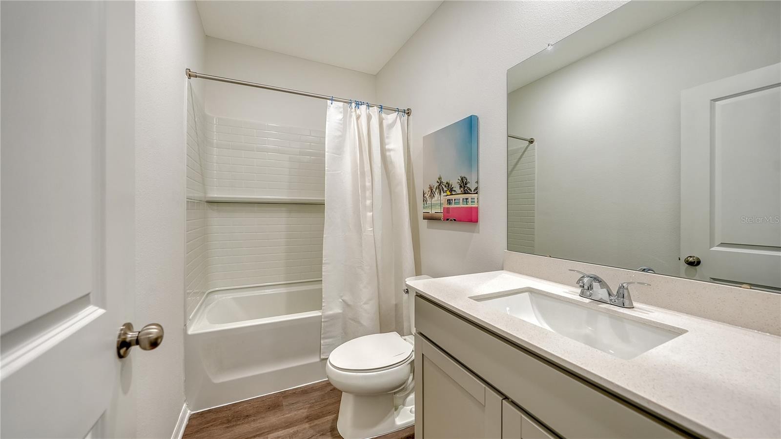 4406 HAWTHORN AVENUE