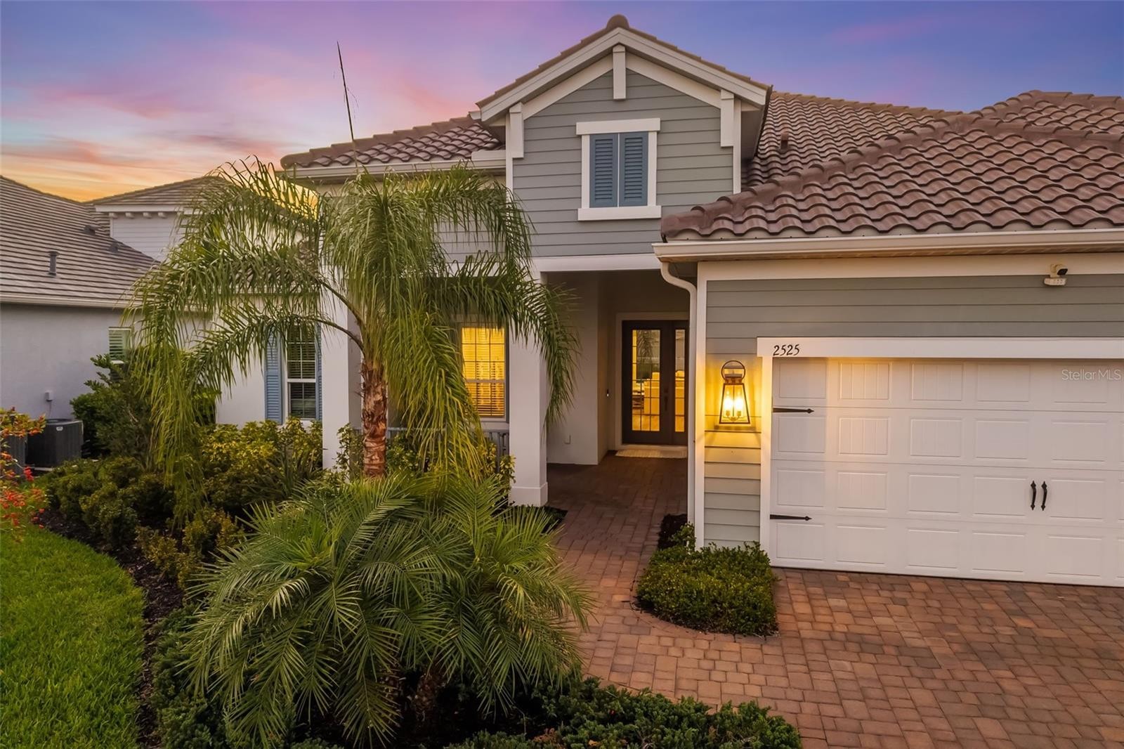 2525 PARADISE PLUM DR