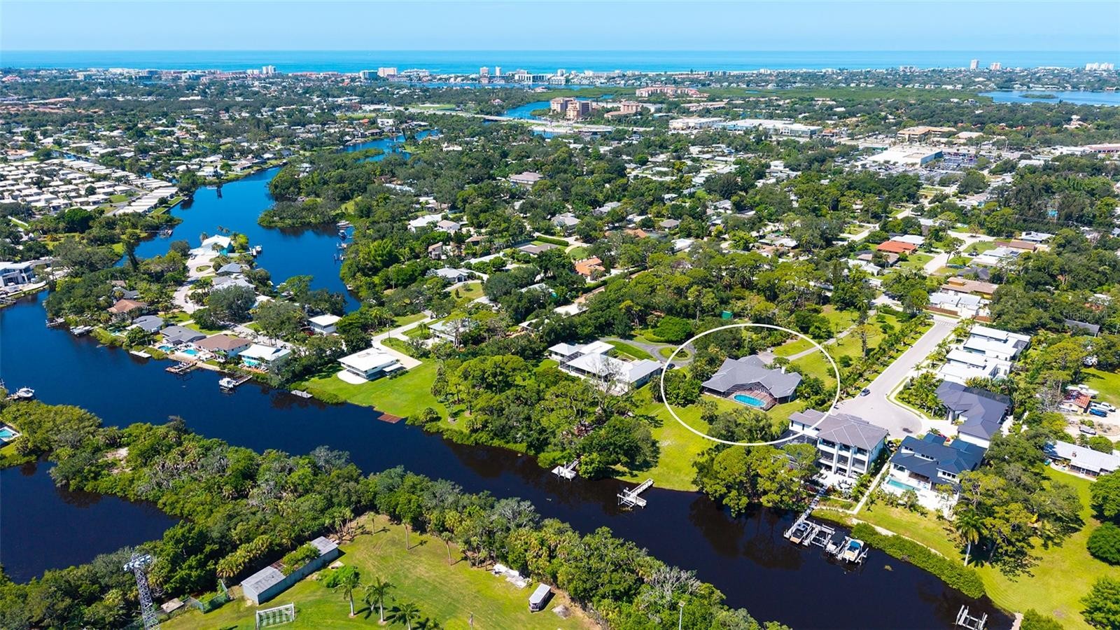 4935 RIVERWOOD AVE