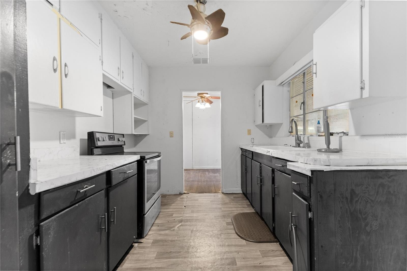 2025 17TH AVE W