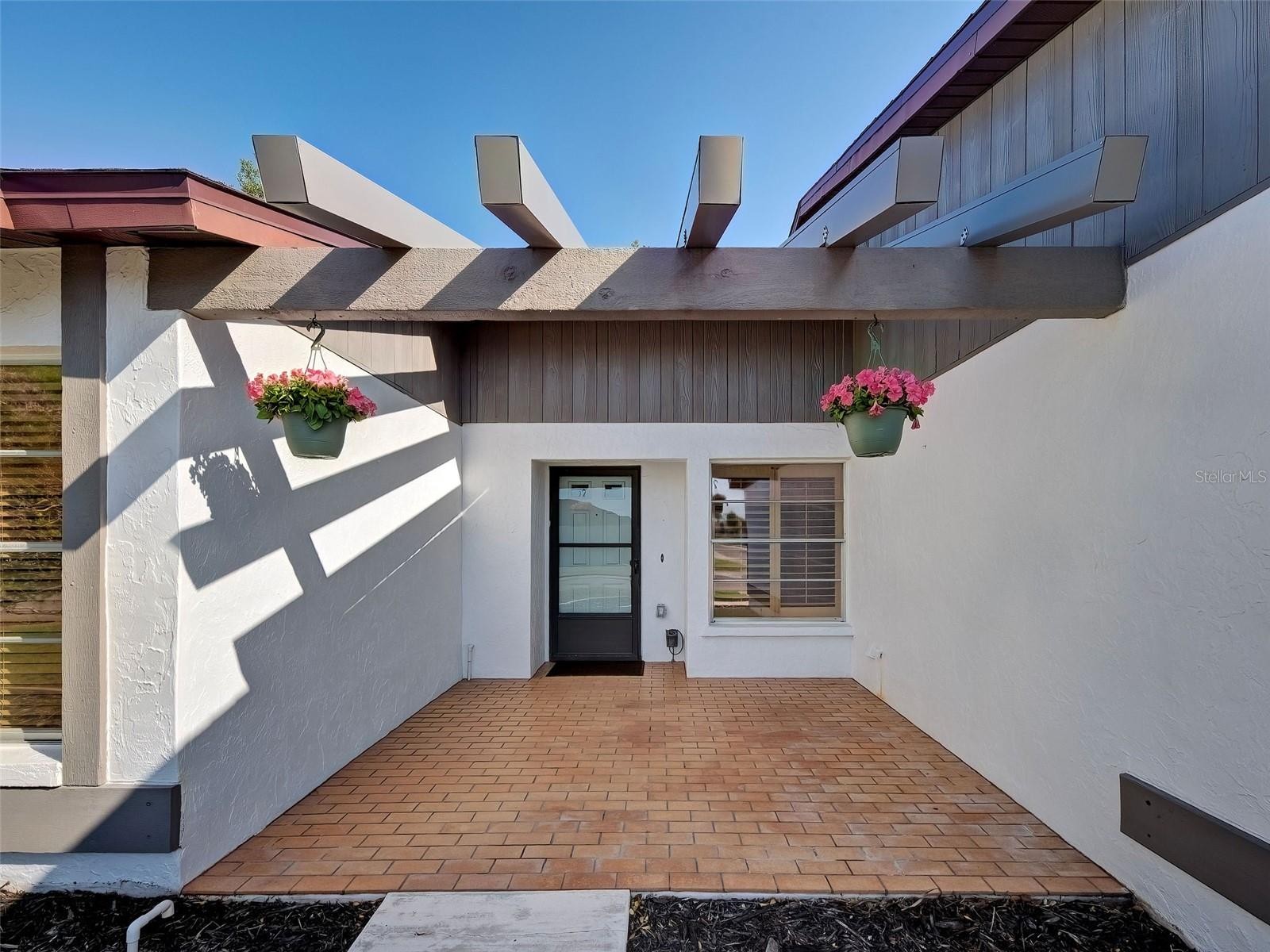 631 FOXWOOD BLVD #256