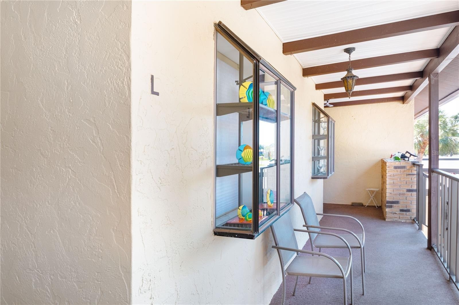 335 THREE LAKES LN #L