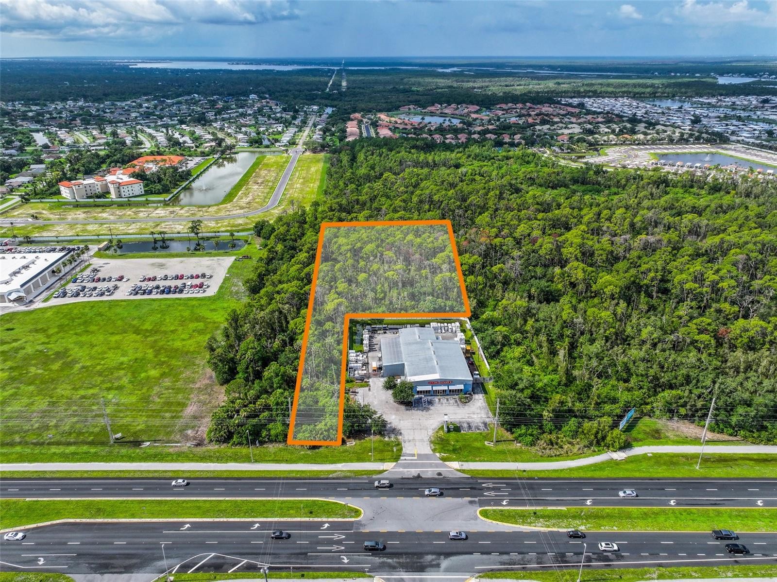 12986 TAMIAMI TRL S
