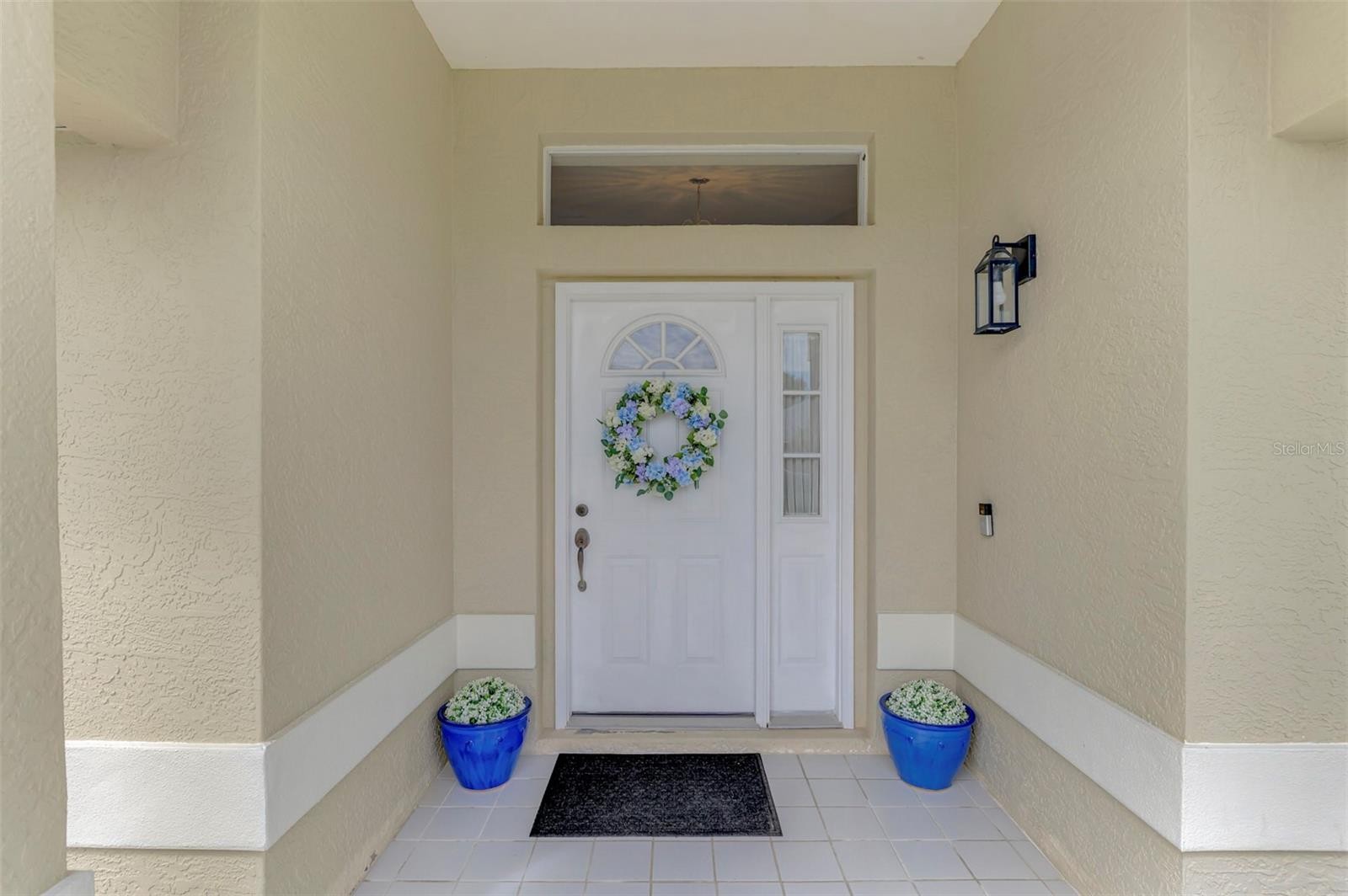 426 BERMUDA ISLES CIR