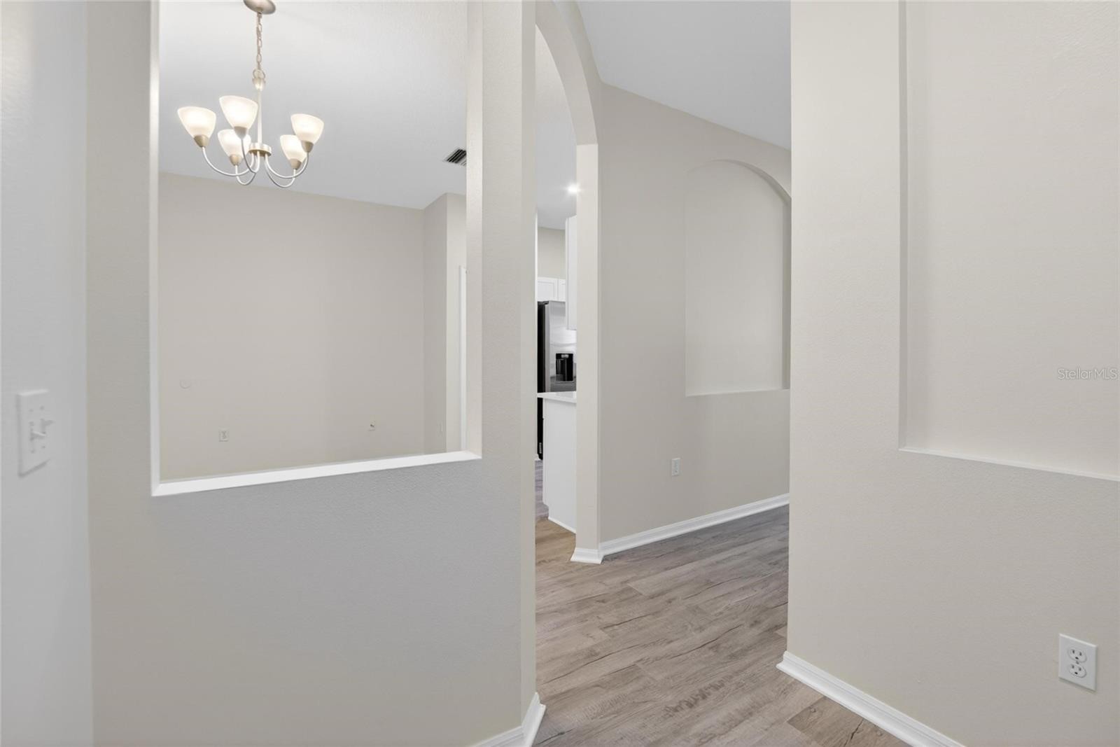 6418 ROSEFINCH CT #103