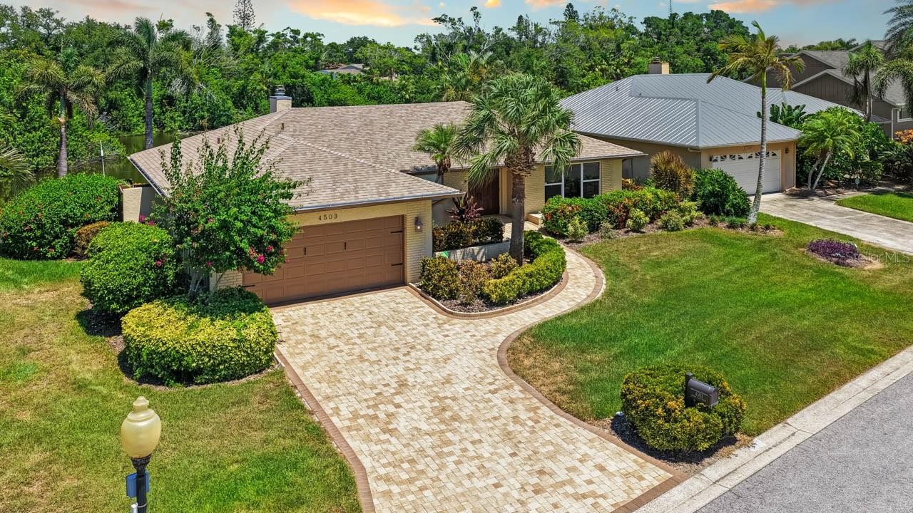 4503 CORAL LAKE DR