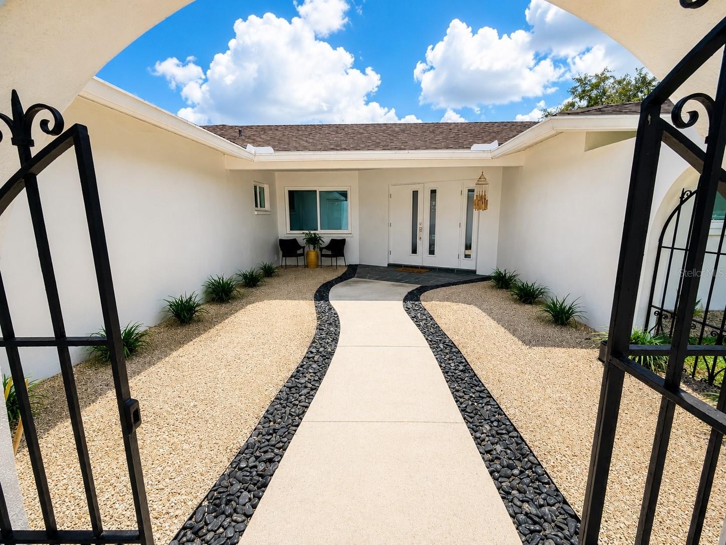 2806 SATSUMA DR