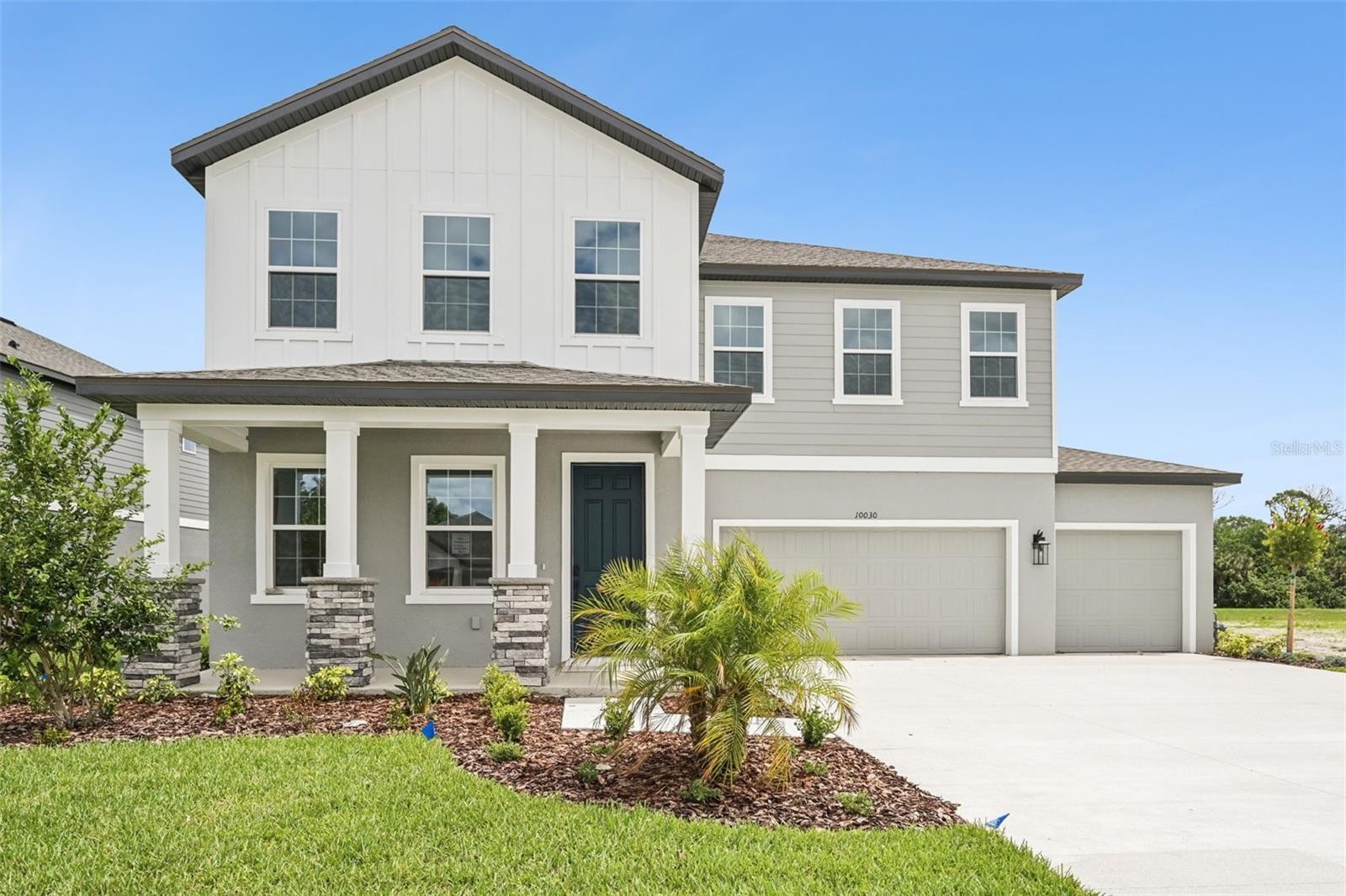 10030 HIDDEN HAMMOCK LOOP