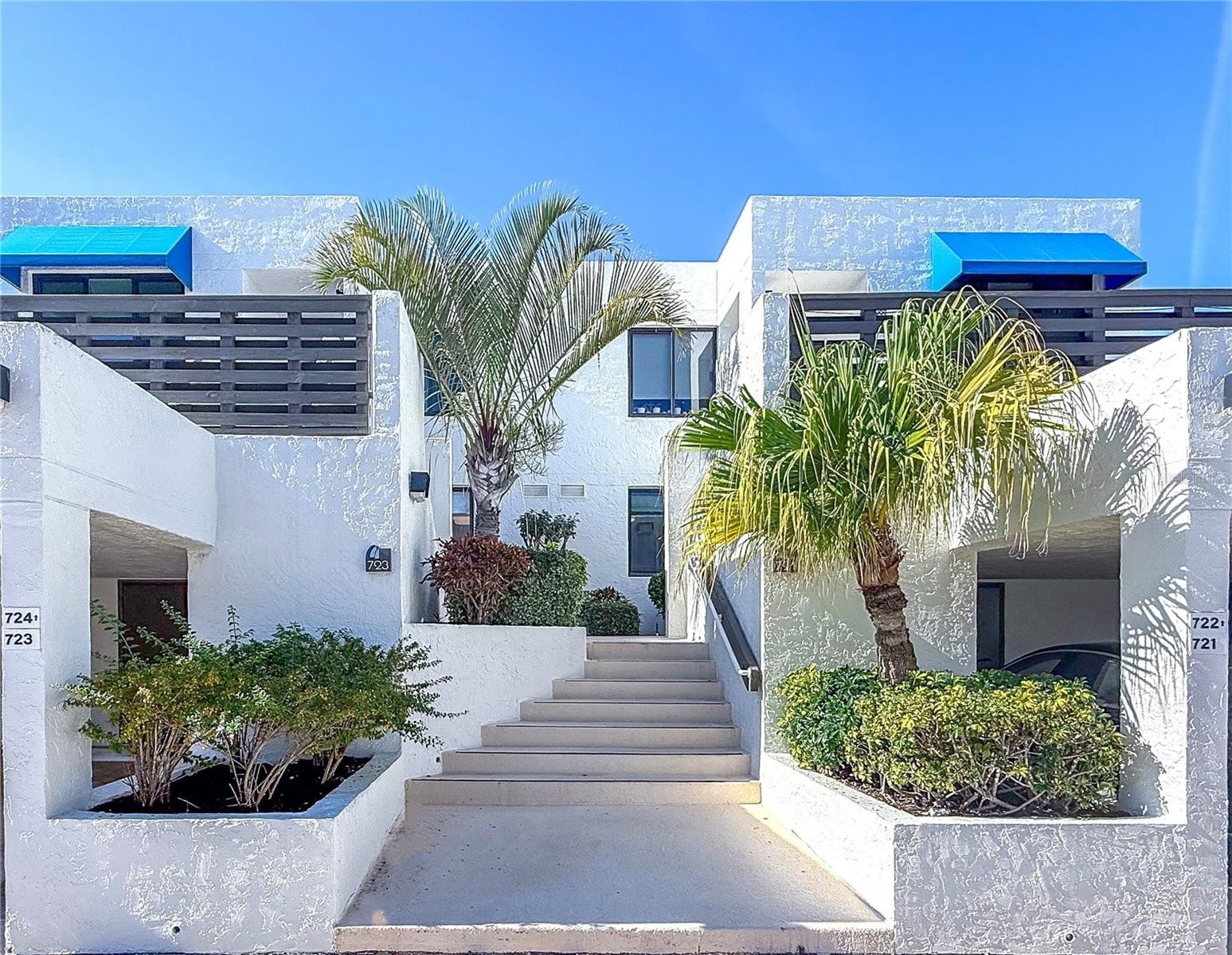 723 BAYPORT WAY #723