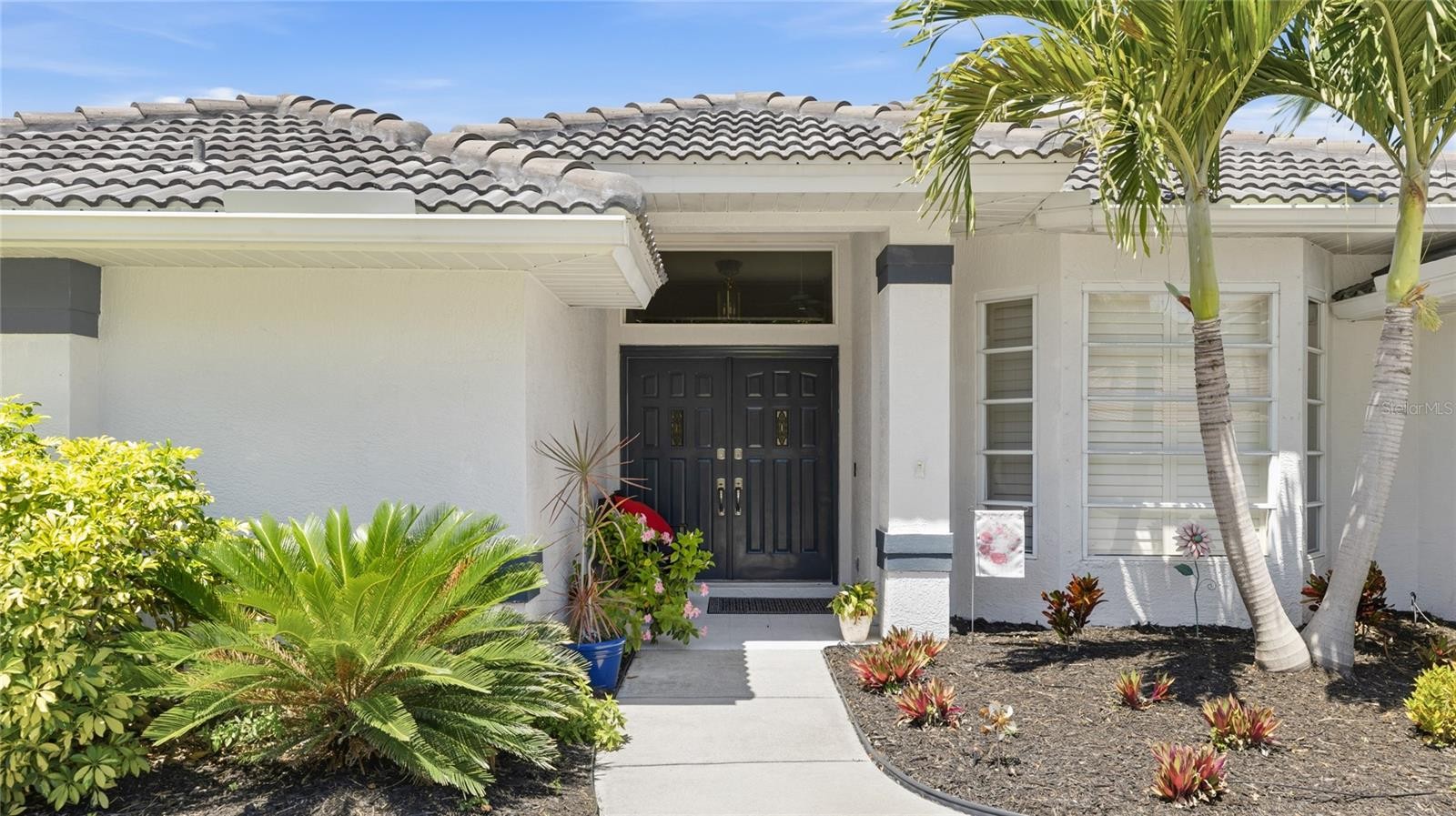 373 ROSELING CIR
