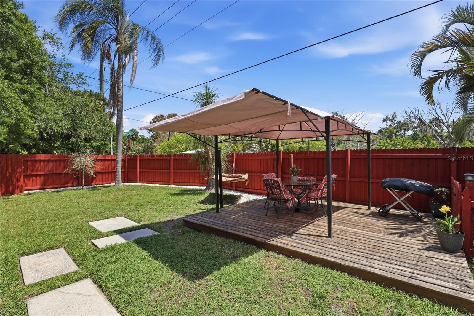 3825 OLD BRADENTON RD