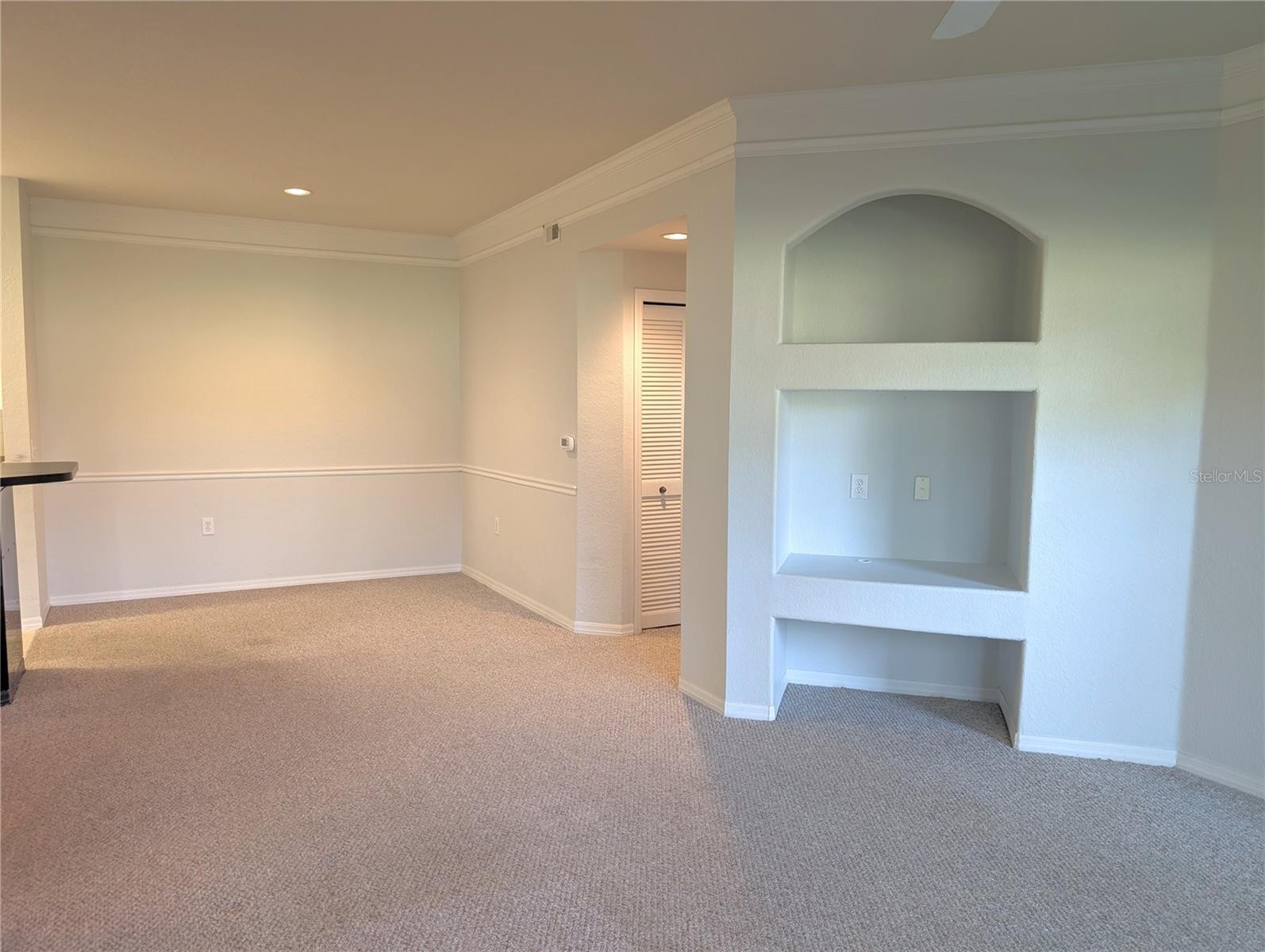 5122 NORTHRIDGE RD #110