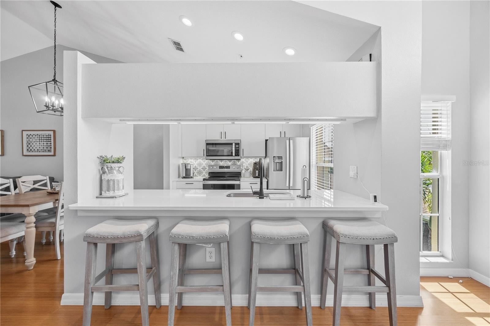 4240 BREEZEWAY BLVD #321