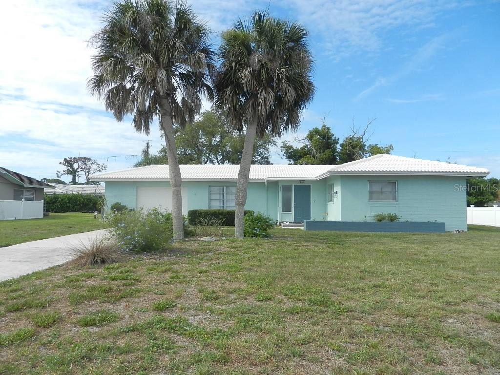 216 CHARDIN DR