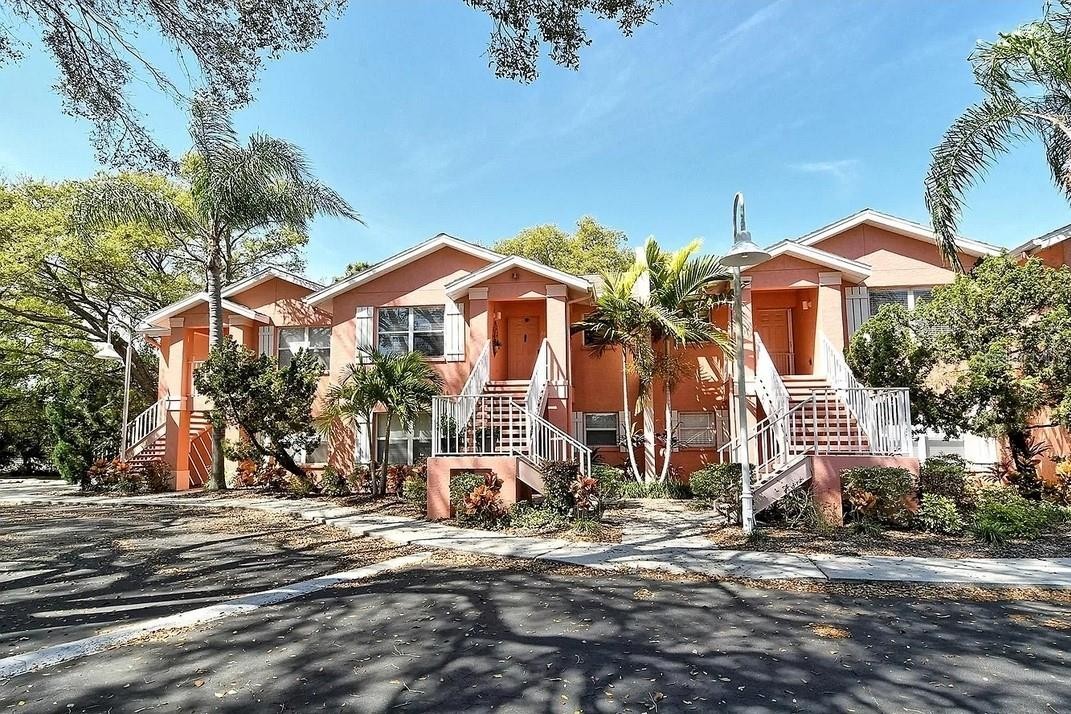 5450 LONGWOOD RUN BLVD #202