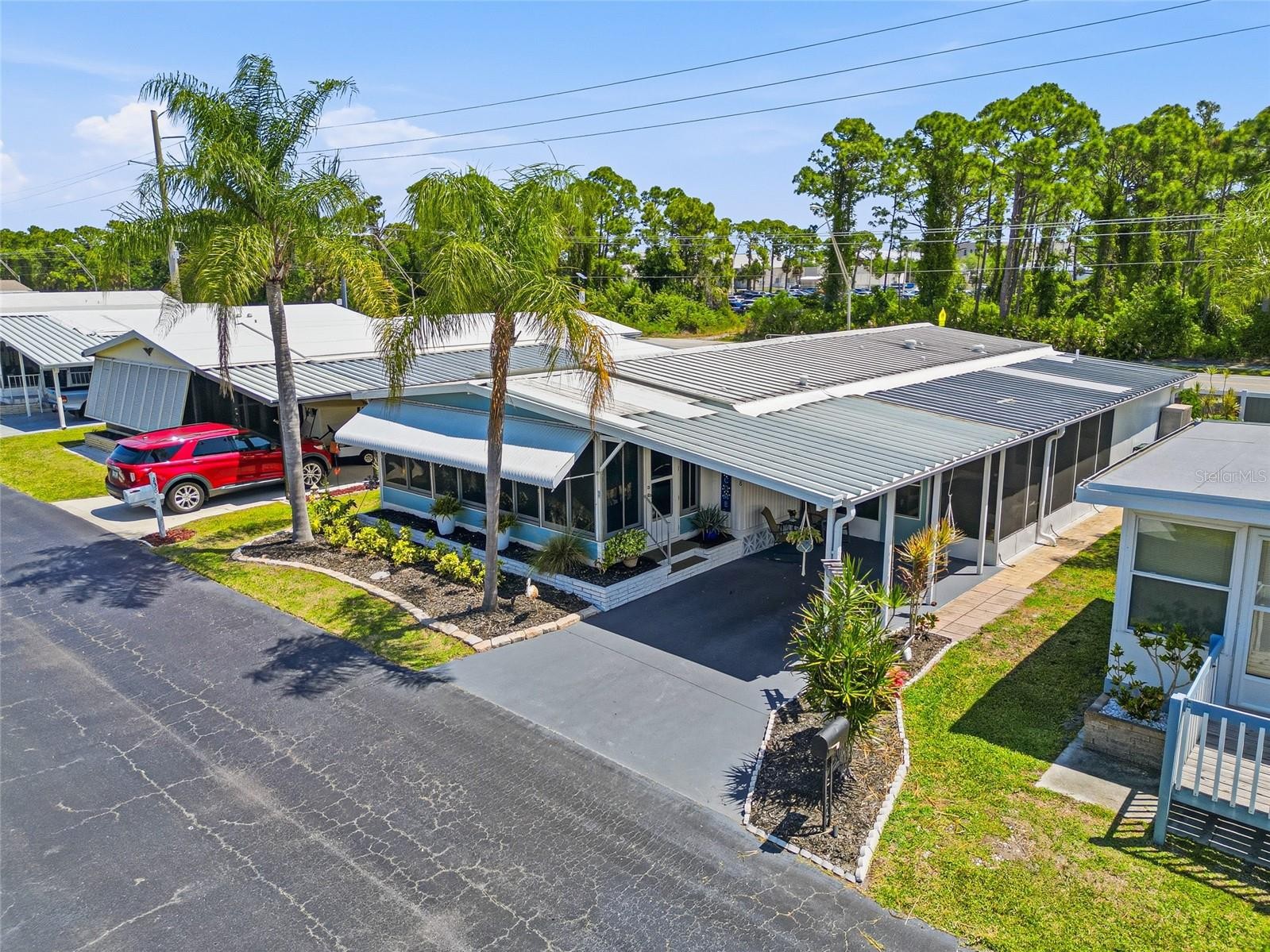 238 PALM AIR DR