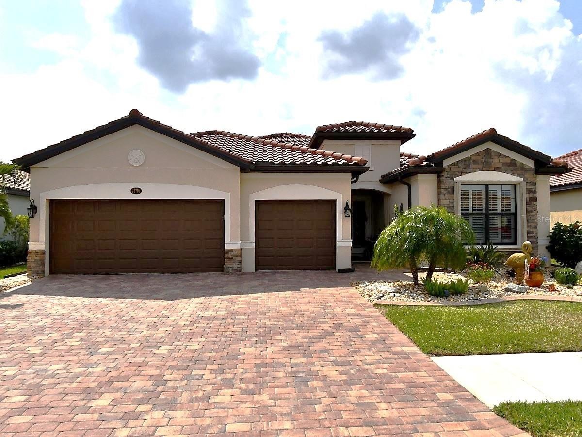20709 BENISSIMO DR