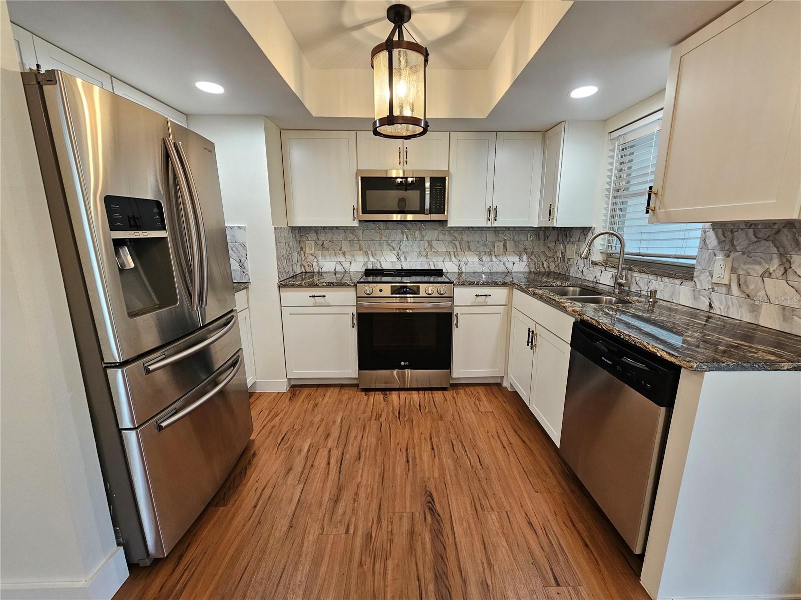 659 N JEFFERSON AVE #659