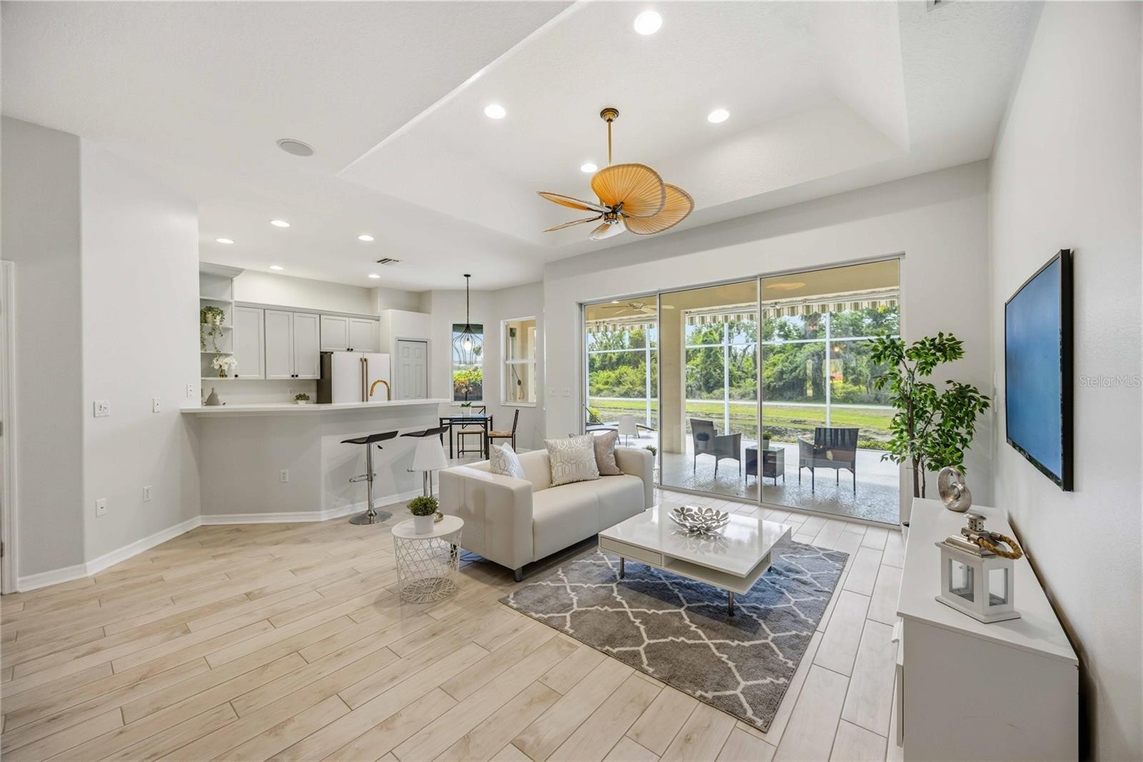 3315 WOODLAND FERN DR