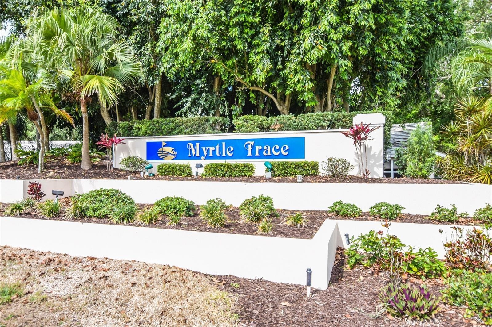 339 PEMBROKE LN S #228