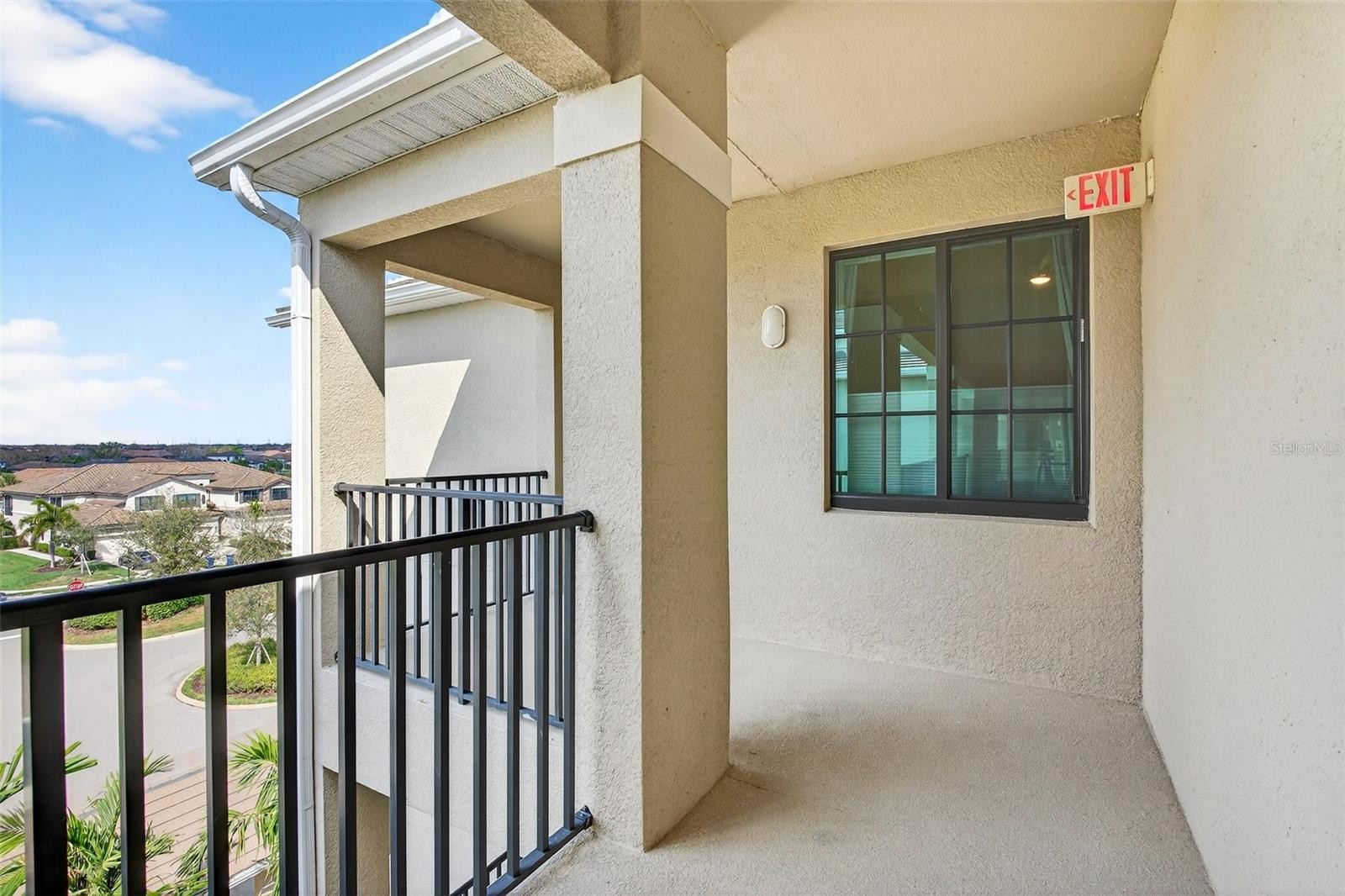 17520 GAWTHROP DR #401