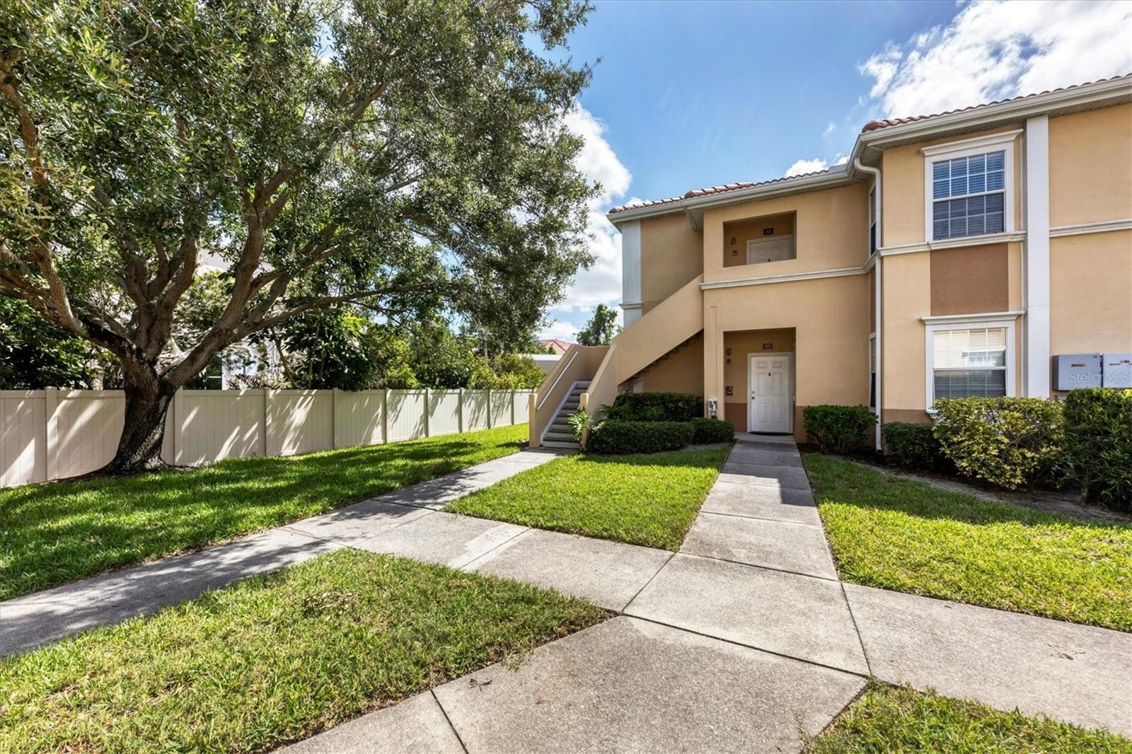 1135 VILLAGIO CIR #205