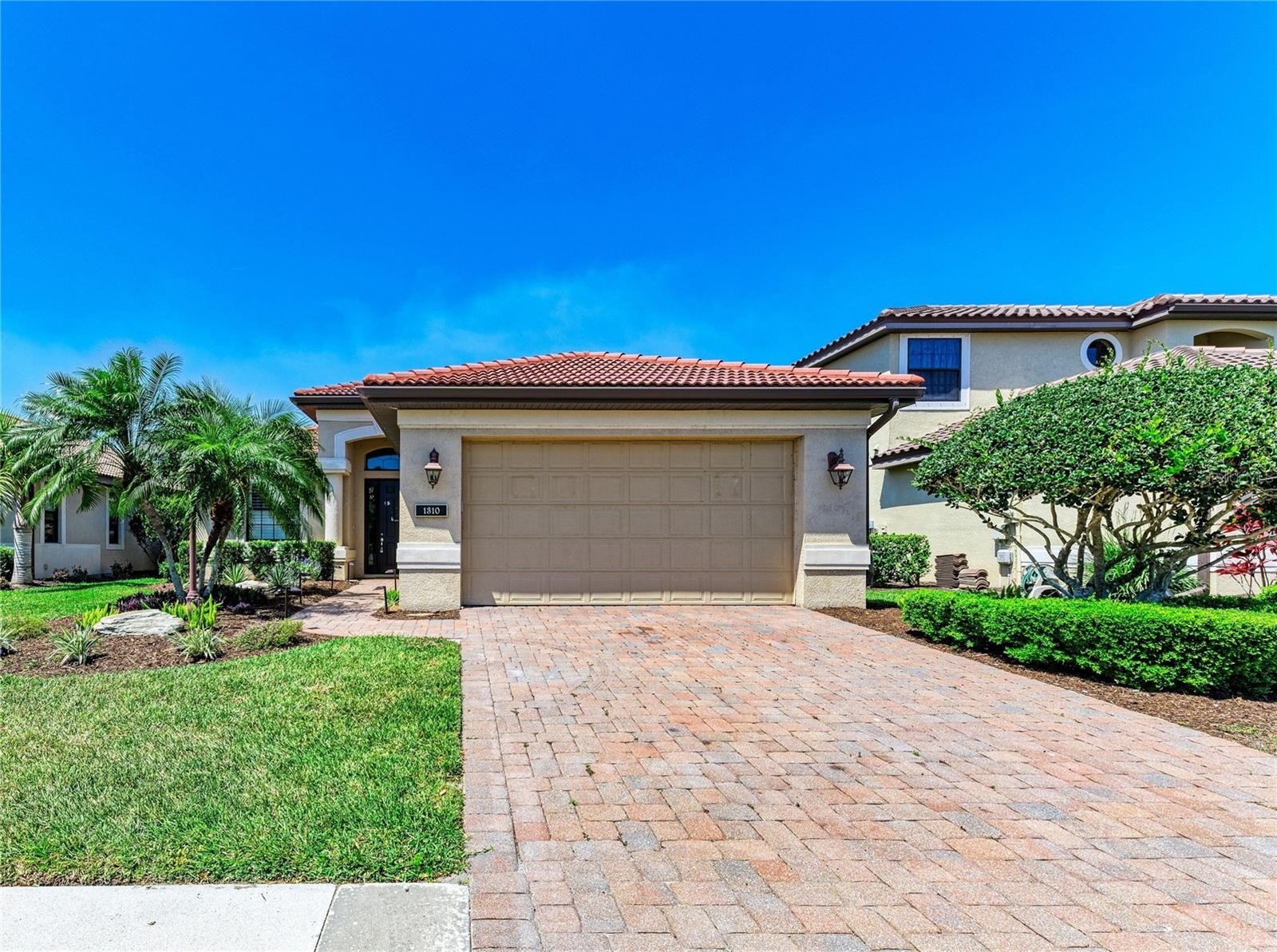 1310 CIELO CT